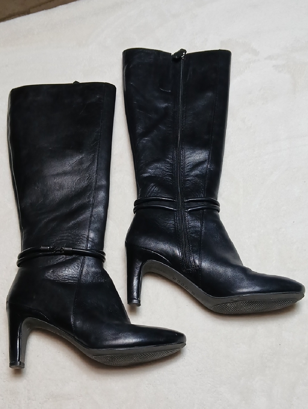 Ecco Black Leather Knee-High Heeled Boots Size 38